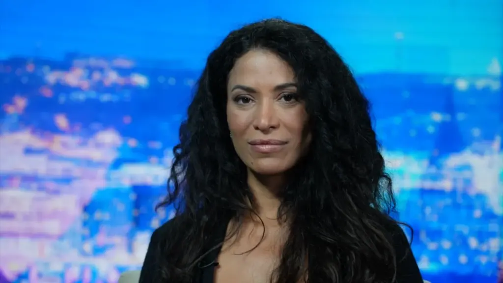 Calls for royal meeting with Epstein survivors grow ahead of US visit Calls for royal meeting with Epstein survivors grow ahead of US visit