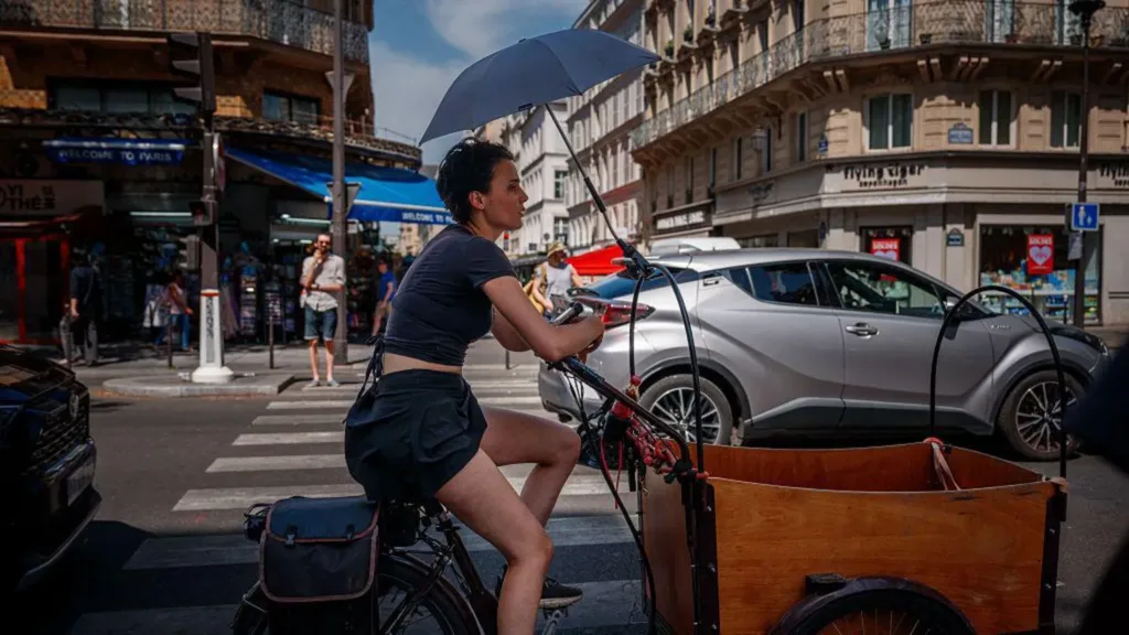Europe's heatwave shifts east as France raises health alert to highest level Europe's heatwave shifts east as France raises health alert to highest level