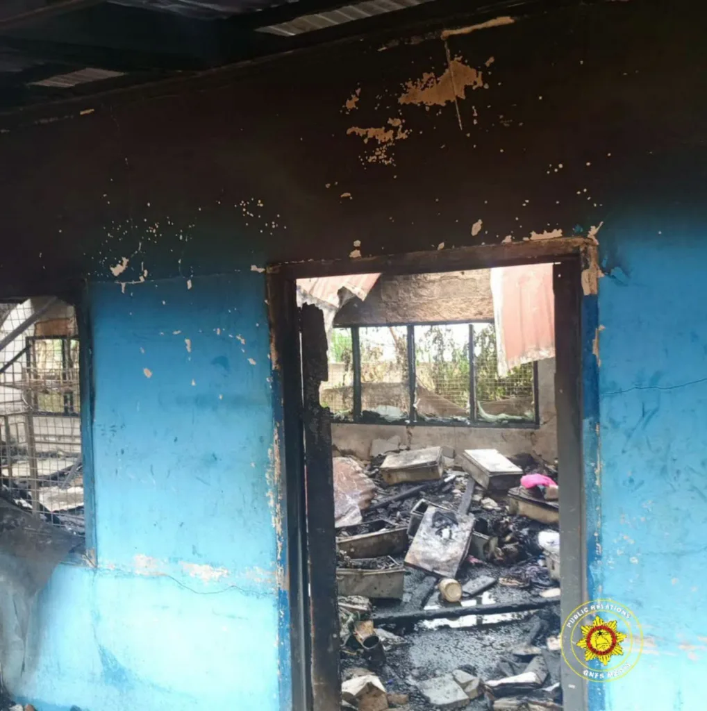Fire destroys two rooms at Mim SHS girls’ dormitory as GNFS contains blaze