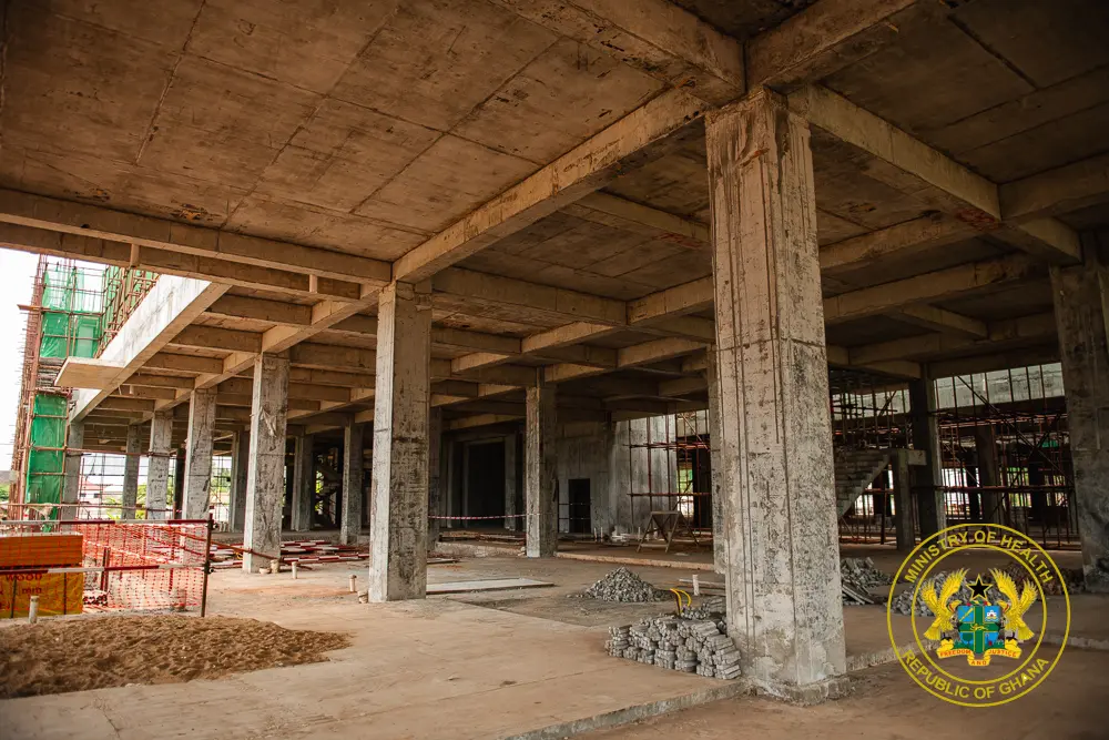 Mahama sets November 2027 deadline for La General Hospital completion