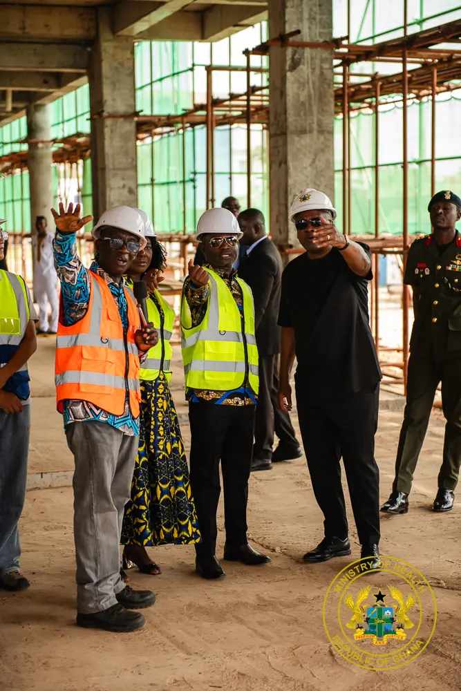 Mahama reaffirms commitment to completing La General Hospital