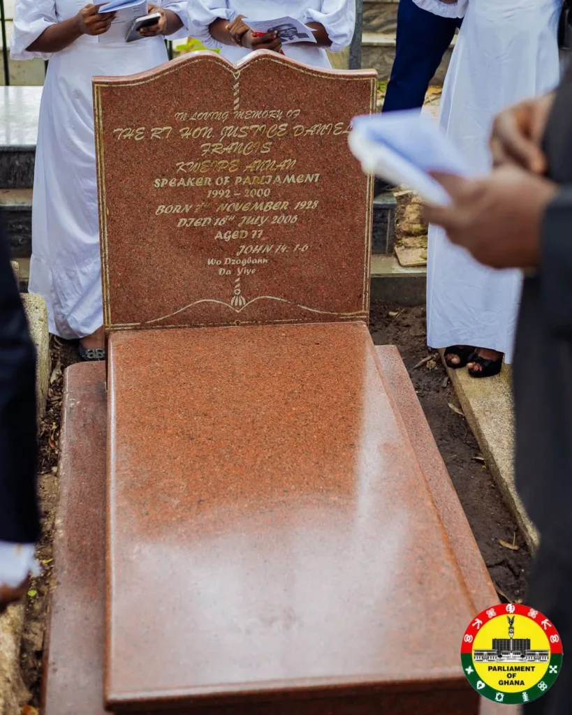 Parliament holds wreath-laying ceremony in memory of former Speaker Justice D. F. Annan