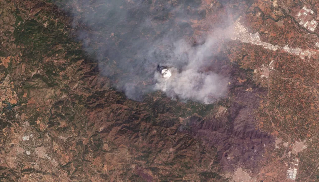 Major wildfire stabilises in central Spain but rising temperatures bring new alerts Major wildfire stabilises in central Spain but rising temperatures bring new alerts
