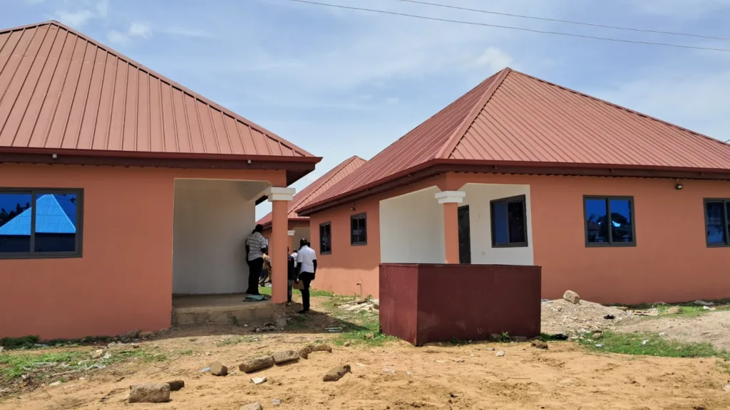 Adongo hands over ambulance, housing for doctors to boost healthcare delivery in Bolgatanga Adongo hands over ambulance, housing for doctors to boost healthcare delivery in Bolgatanga