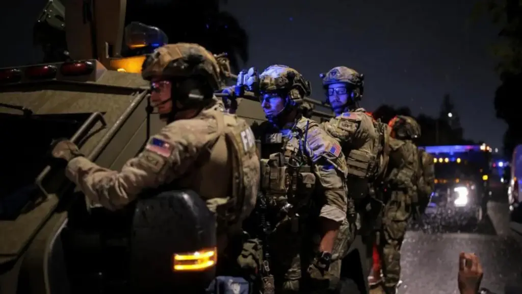Suspected gunman at Washington press dinner identified as 31-year-old Californian Suspected gunman at Washington press dinner identified as 31-year-old Californian