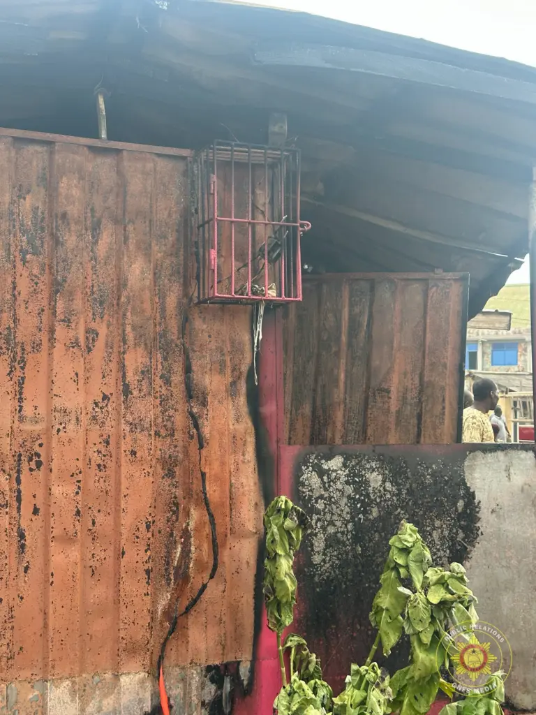 Fire destroys multiple structures at Anansekrom, La