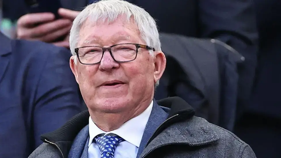 Alex Ferguson taken to hospital as precaution before Man Utd v Liverpool