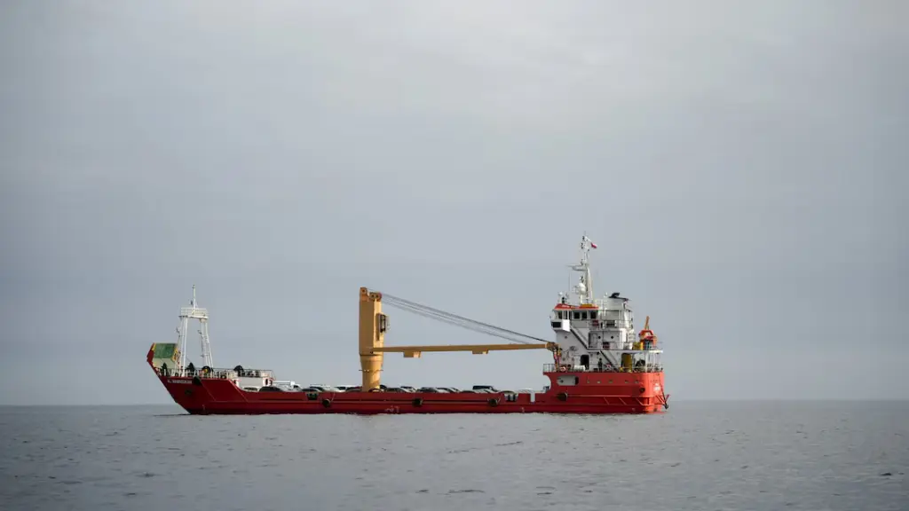 Iran offers to end Strait of Hormuz chokehold if US lifts blockade; top diplomat meets Putin in Russia