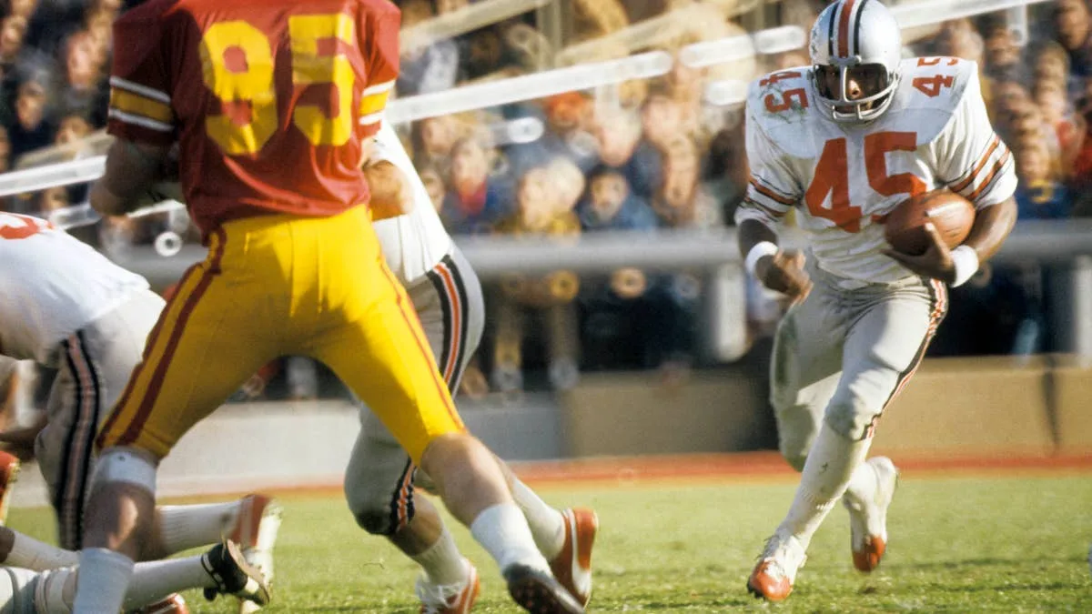 Big Ten Network Celebrates Archie Griffin's 72nd Birthday With Special Tribute