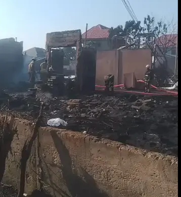 Fire breaks out at rubber recycling facility in Afienya