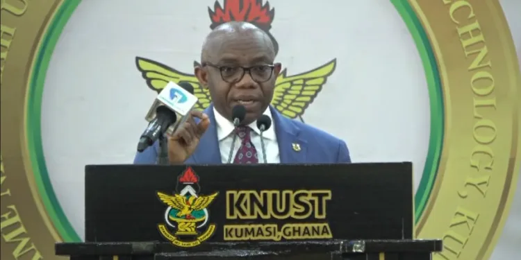 Social media addiction can derail your career — Prof. Agyare cautions veterinary doctors