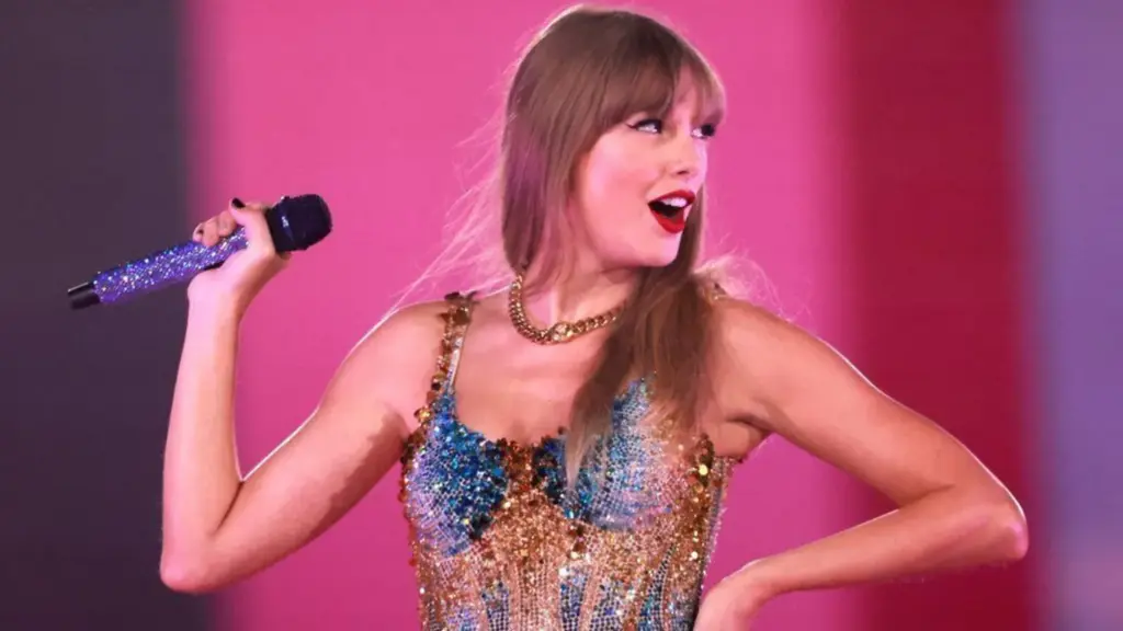 Taylor Swift files to trademark voice and image after AI concerns