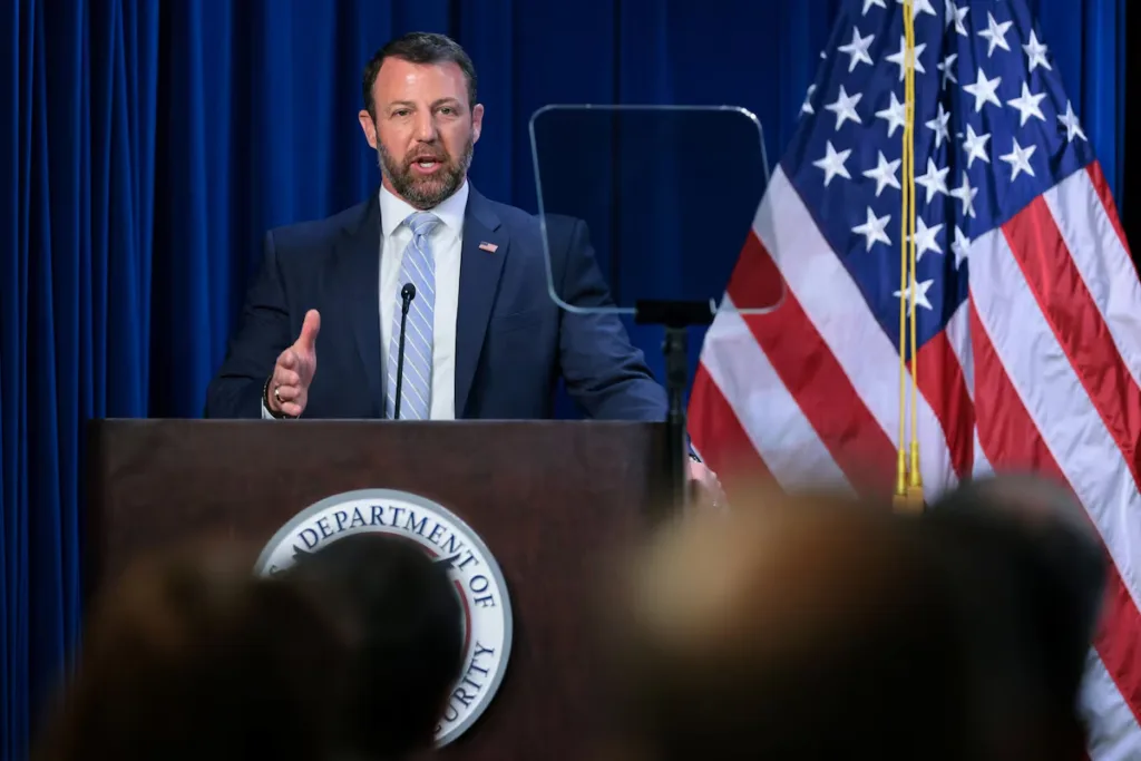 US draws up plans to halt immigration, customs processing at ‘sanctuary city’ airports