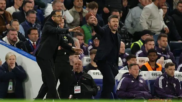 Carrick takes long-term view amid rise in sackings
