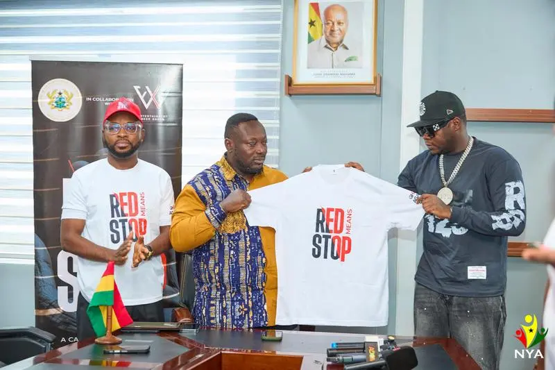 Medikal officially named ambassador for National Youth Authority’s ‘Red Means Stop’ drug campaign