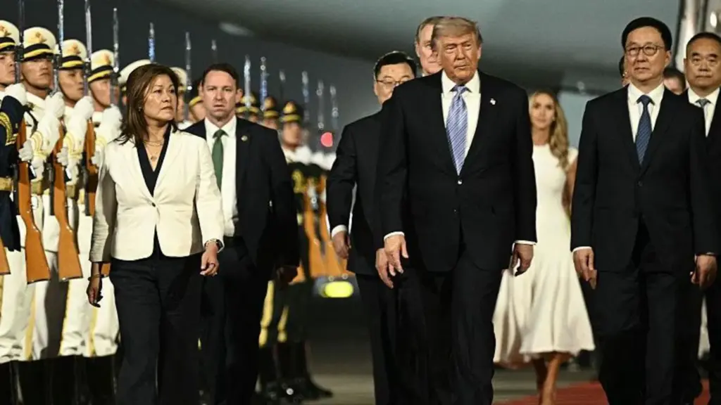 Trade, Iran and Taiwan on the agenda as Trump arrives in China for high-stakes talks with Xi
