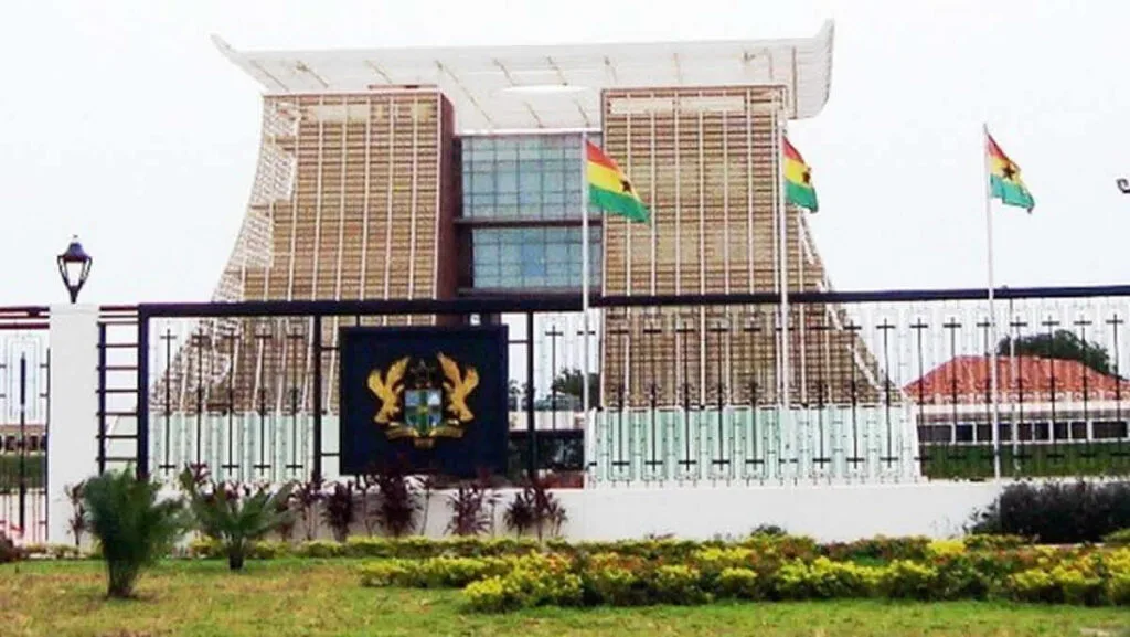 Mahama submits list of 808 presidential staffers comprising 233 appointees, 585 civil servants