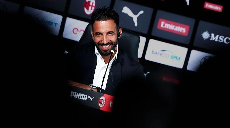 Amorim apologises for silence towards Man Utd fans