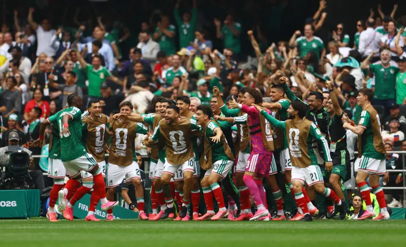 Mexico beat South Africa in chaotic World Cup opener as three players sent off