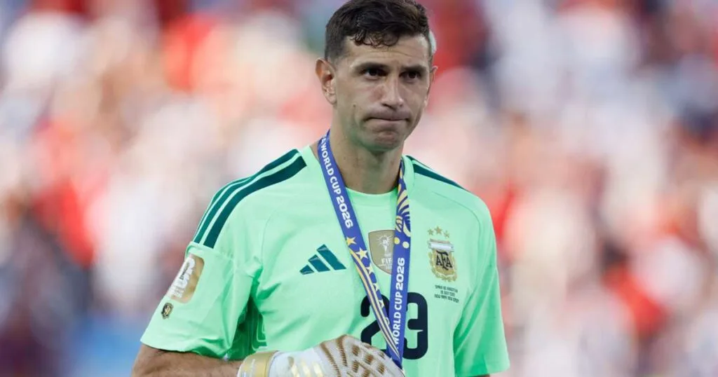 Keeper Martinez may ‘step aside’ from Argentina