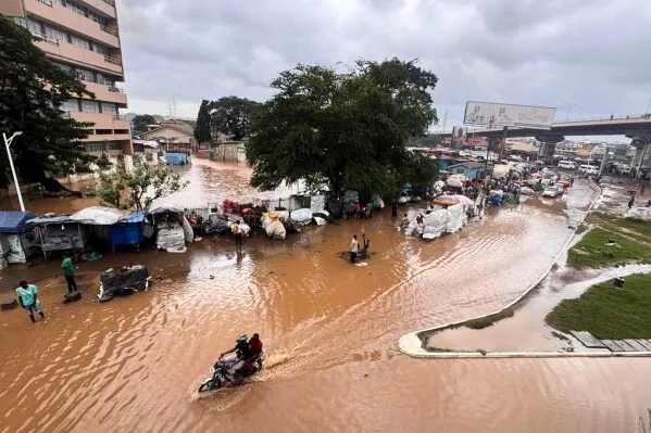 Floods in Ivory Coast kill 59 people, government says