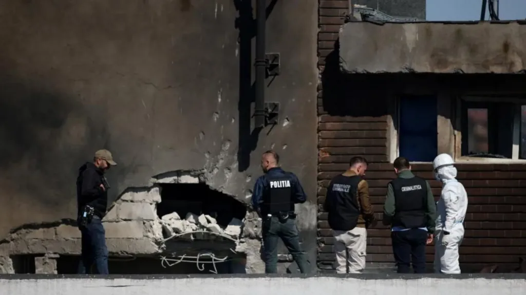 Nato condemns Russian ‘recklessness’ after drone hits Romanian residential block