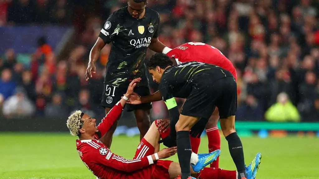 Liverpool fear lengthy lay-off for Ekitike