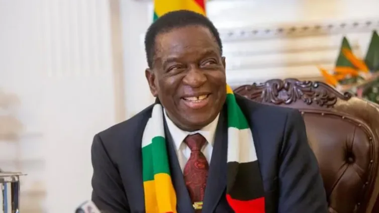 Zimbabwe MPs pass bill to extend president’s time in power