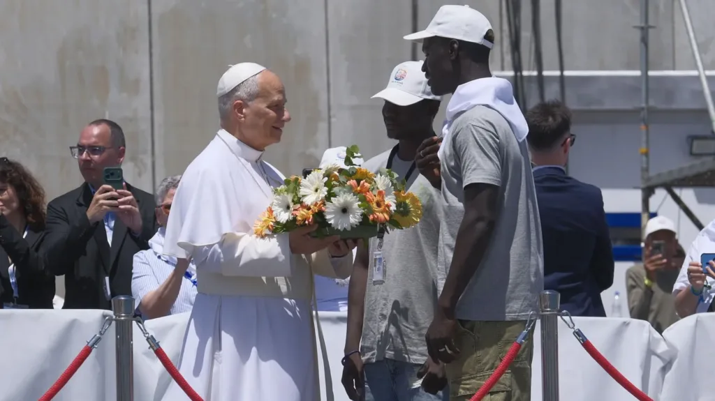 Pope Leo visits Canary Islands to highlight perilous journeys of migrants