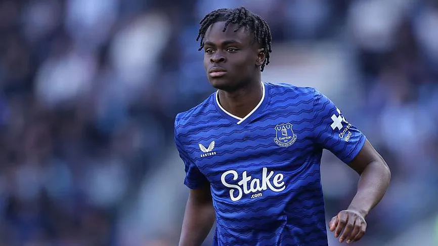 Everton agree £24m deal for Chelsea winger George