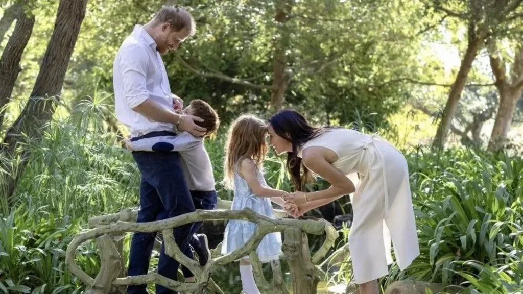 Harry reconsiders bringing Meghan and children on UK trip