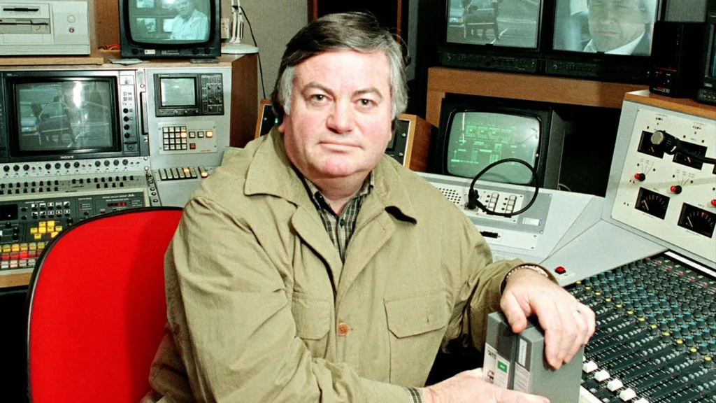 Award-winning investigative journalist Roger Cook dies aged 83