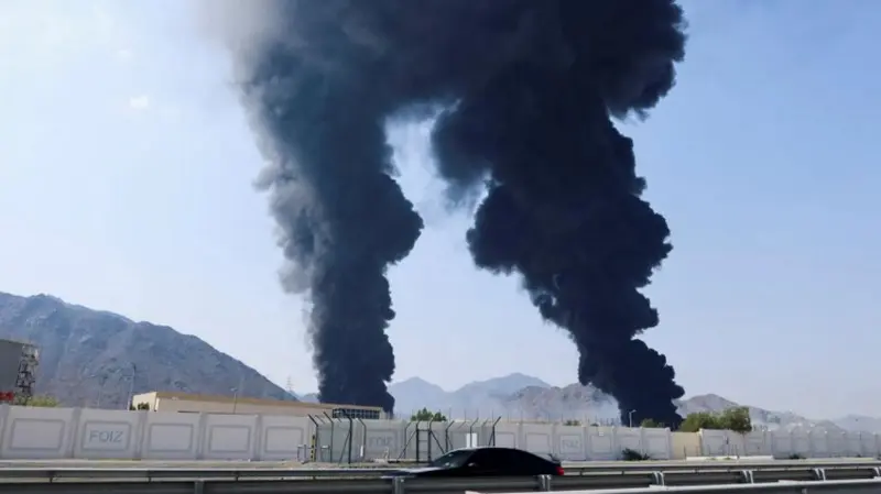 Iran hits key UAE oil port and Dubai airport