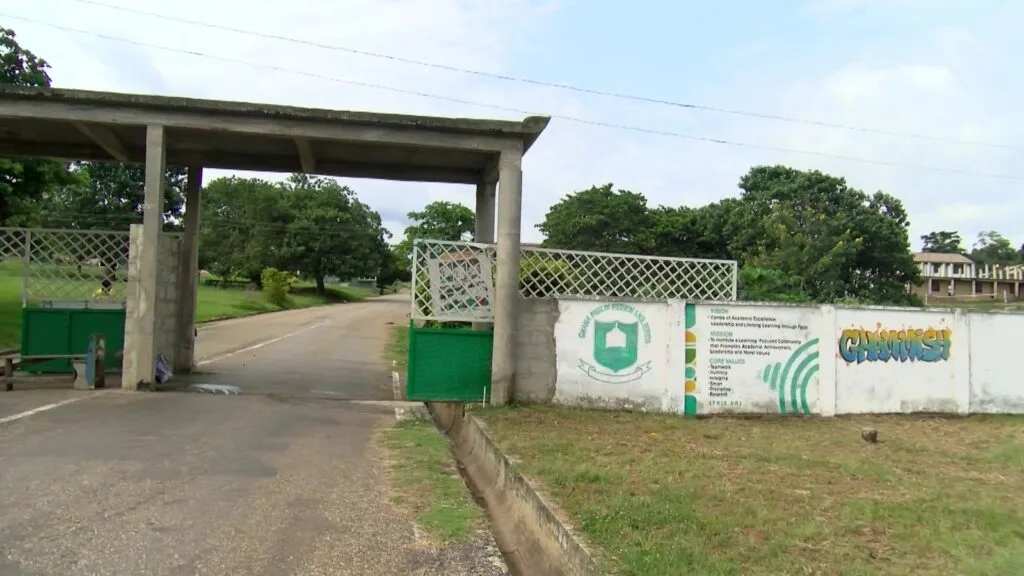 Ghana Muslim Mission SHS at Beposo grapples with overcrowding as infrastructure deficits persist