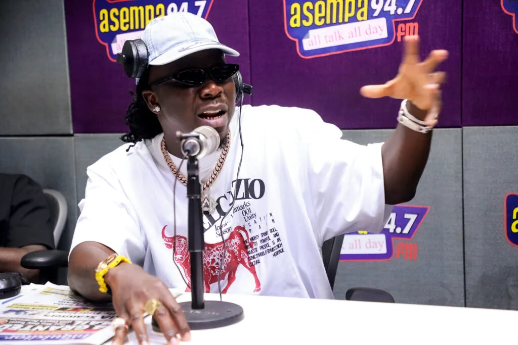 Stonebwoy urges Ghanaians to support Black Stars despite World Cup exit