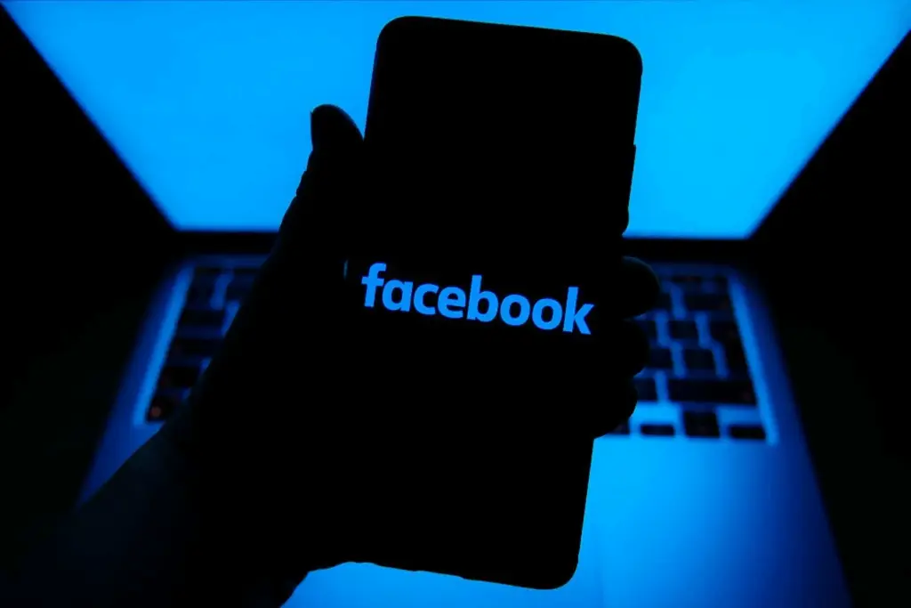 Users of Meta’s Facebook, Instagram report suffering some outages