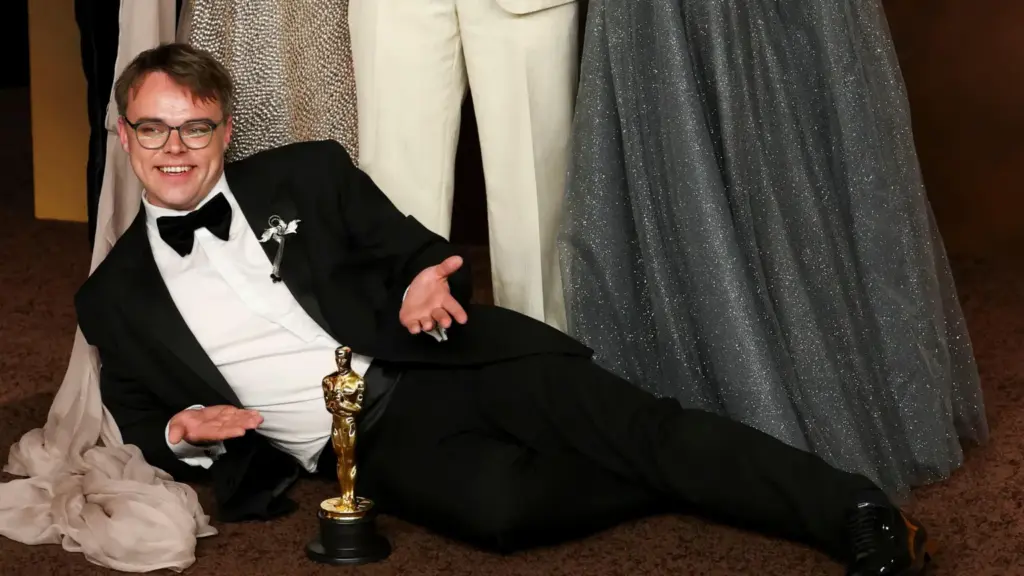 Oscar goes missing after Academy Award winner is blocked from taking it on flight