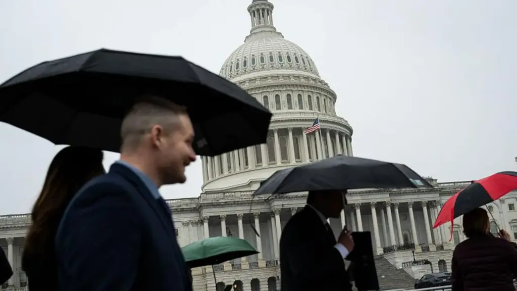 White House welcomes Congress’ green light for Iran conflict