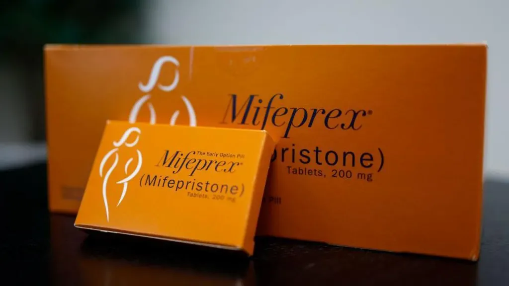 US Supreme Court restores abortion pill access for now