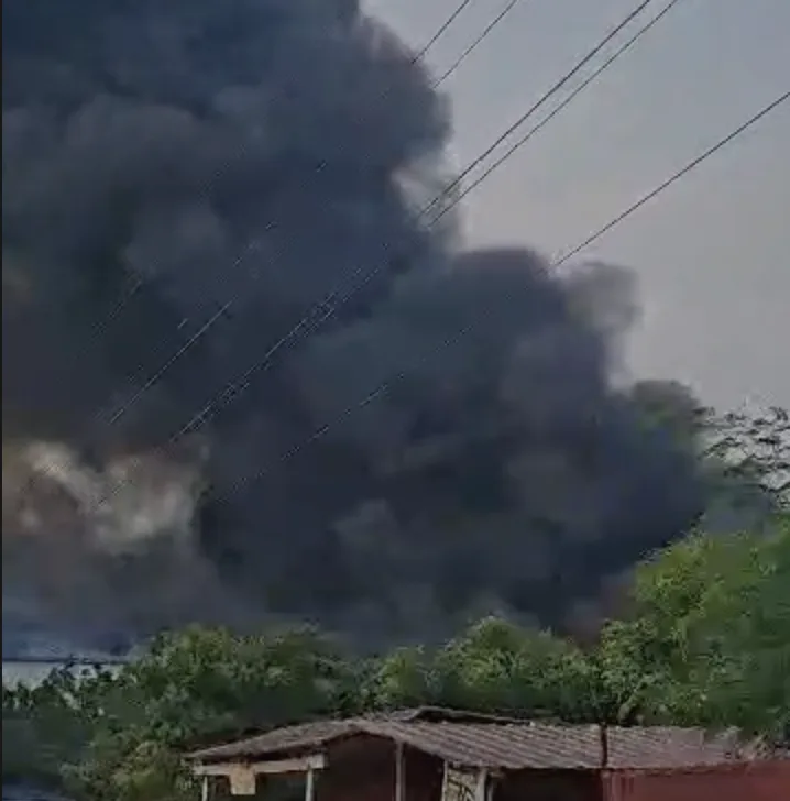 Massive fire guts alcohol warehouse at Tema Community 26