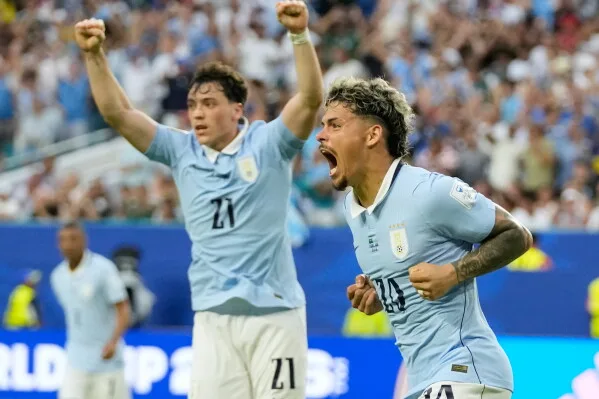 Uruguay fight back to claim draw as Araujo breaks Saudi Arabia resistance