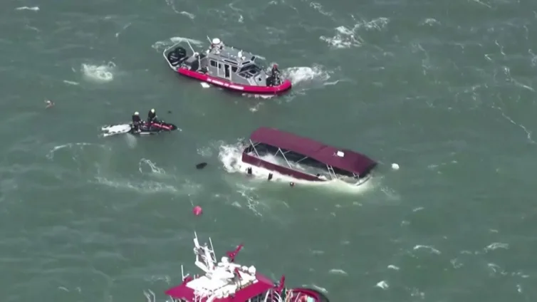 One dead and three missing after boat sinks near Alcatraz