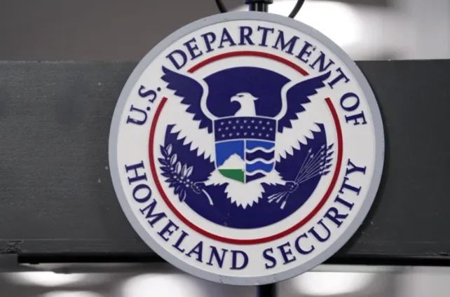 US says temporary visa holders should leave to apply for Green Cards