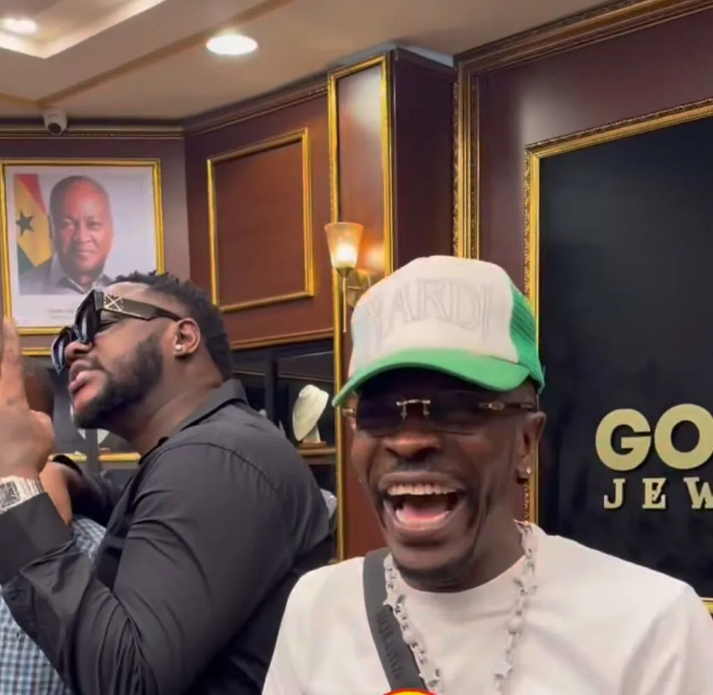 Shatta Wale, Medikal pay courtesy call on GoldBod CEO ahead of ShattaFest UK