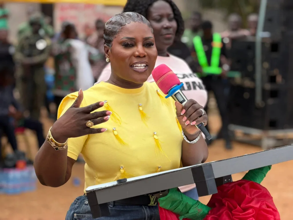 Dorcas Affo-Toffey promises economic revival for Elubo traders