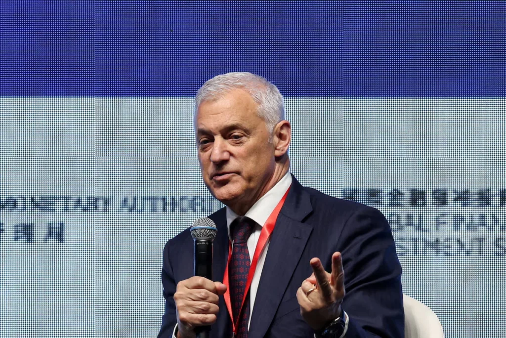 StanChart CEO Bill Winters apologises for ‘upset caused’ by AI comments