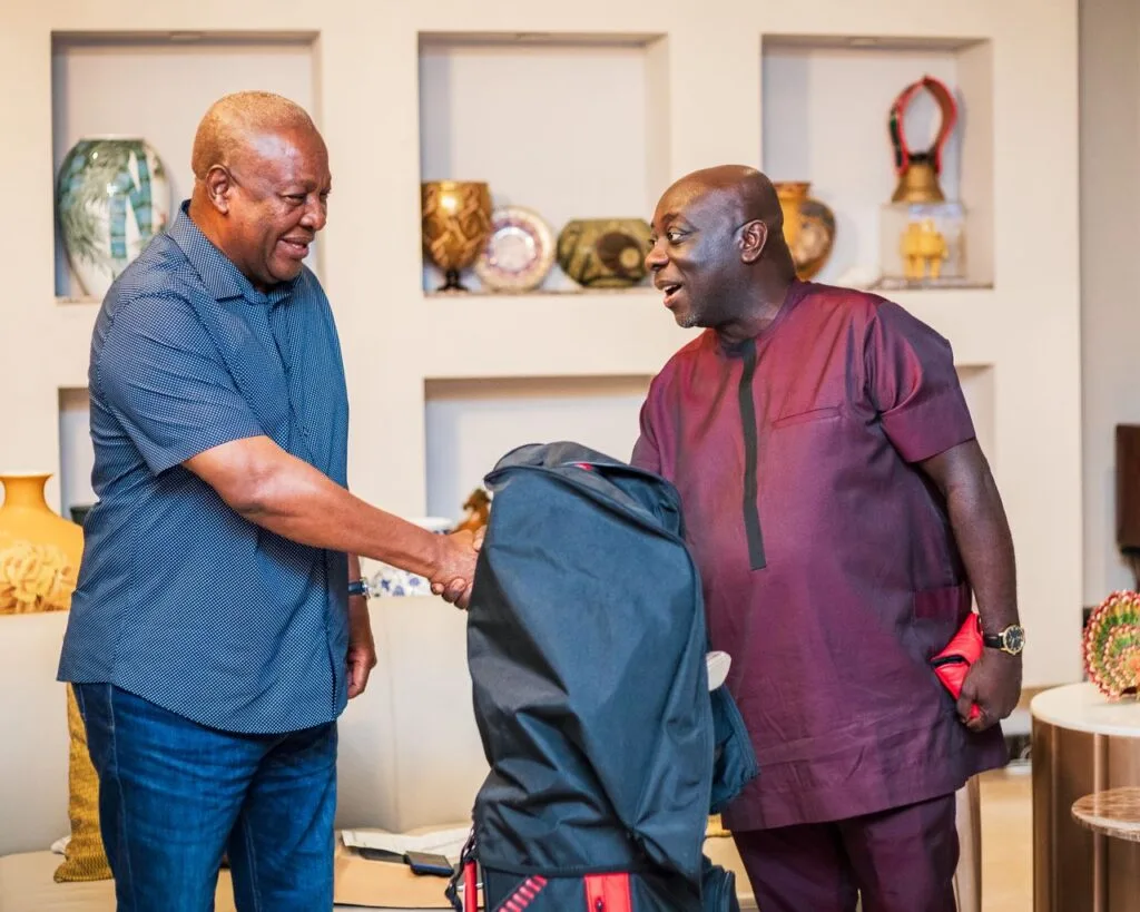 John Mahama receives customized set of golf clubs ahead of 2026 Head of State Invitational Tournament