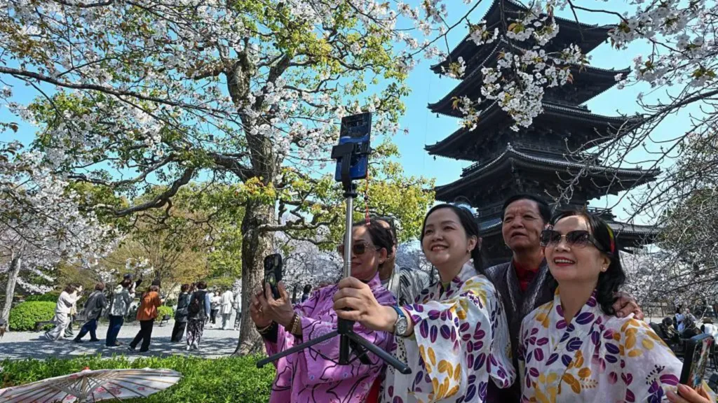 Japan quintuples visa fees in first price hike since 1978