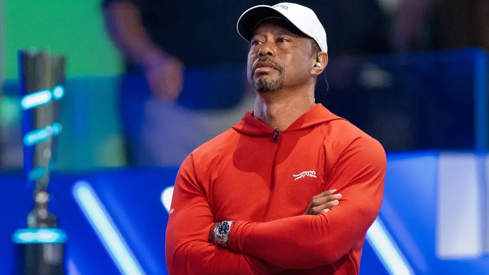 Tiger Woods involved in Florida rollover crash
