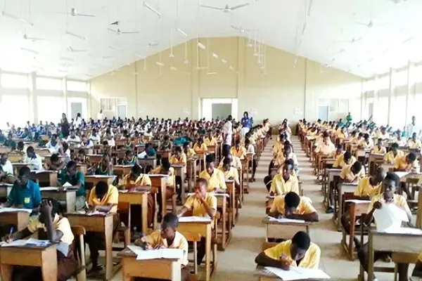 Vice President urges BECE candidates to stay confident and honest